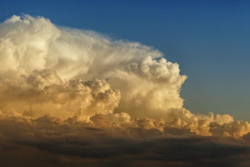 Фотография к новости: Штормовое предупреждение объявили в семи регионах Казахстана