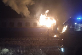 Пожар разгорелся в пассажирском поезде Кызылорда - Семей