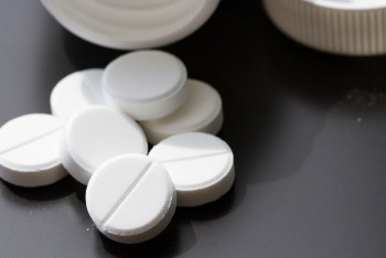 Фотография к новости: Частое употребление парацетамола опасно для здоровья — эксперт