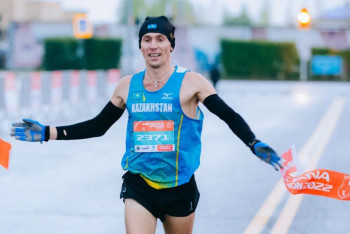 Фотография к новости: Три тысячи бегунов из разных стран мира преодолели Astana Marathon 2022