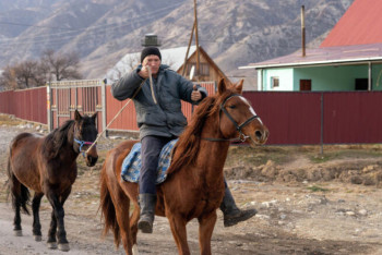 Фотография к новости: В Казахстане сельчане живут дольше, чем городские жители — министр здравоохранения