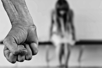 Лишить дебоширов возможности примириться с жертвой предложил министр Ахметжанов