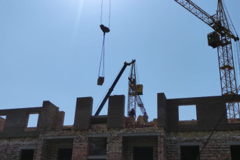 Фотография к новости: Объёмы строительства падают в трёх областях Казахстана