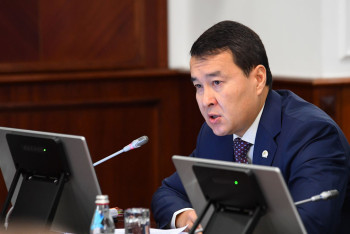 "Резкое укрепление рубля оказало негативное влияние" — Смаилов об инфляции