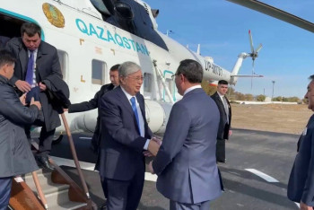 Фотография к новости: Токаев прибыл в Алматинскую область с рабочим визитом