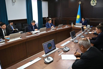 Фотография к новости: Аким Павлодара признал ошибки и недочёты в градостроительной сфере