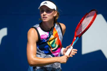 Фотография к новости: Елена Рыбакина официально лишилась шансов на большой турнир WTA