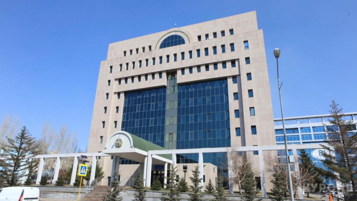 Выборы 2022: Решение ЦИК о регистрации кандидатов прокомментировали юристы