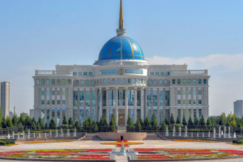 Фотография к новости: Президент Казахстана назначил трёх новых послов