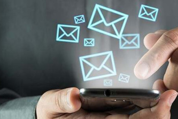 Фотография к новости: В МВД рассказали, почему возобновили рассылку SMS о необходимости регистрации по месту жительства