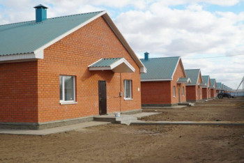 Фотография к новости: В Костанайской области завершили строительство домов для пострадавших от лесных пожаров