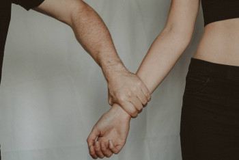 Фотография к новости: Кризисных центров для жертв бытового насилия не хватает в Казахстане