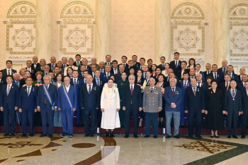 Фотография к новости: Государственными наградами отметили ряд казахстанцев ко Дню Республики