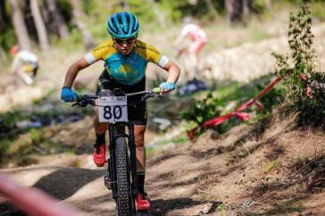 Фотография к новости: Впервые в истории: казахстанка завоевала бронзу на чемпионате Азии по маунтинбайку