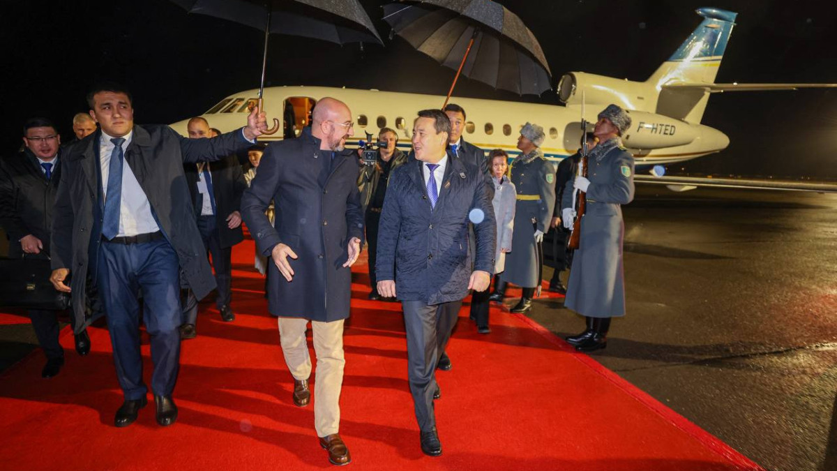 Президент Европейского Совета прибыл в Казахстан