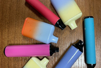 Фотография к новости: Что курят наши дети? Вся правда об электронных сигаретах