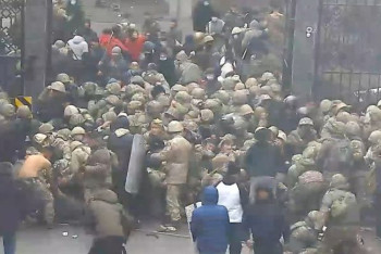 Фотография к новости: Амнистированным участникам январских событий помогут с трудоустройством и социализацией — юрист