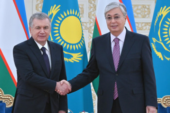 Фотография к новости: Токаев и Мирзиёев обсудили перспективы стратегического партнёрства