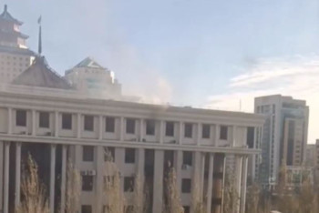 Пожар произошёл в здании Минобороны Казахстана