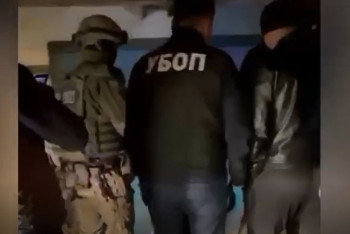 Фотография к новости: Спрятанный в автозапчастях мефедрон поставляли из Алматы в Астану