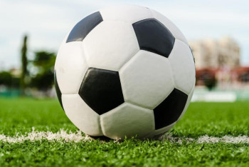 Массовую драку болельщиков "Ордабасы" и "Актобе" предотвратили полицейские