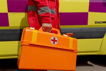 Фотография к новости: Из-за частых ДТП водителям скорой помощи в Караганде ввели абсурдный запрет