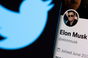 Фотография к новости: Маск распустил совет директоров Twitter и сам возглавил компанию