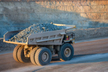 Фотография к новости: Онлайн-выдача лицензий на недропользование запущена в Казахстане