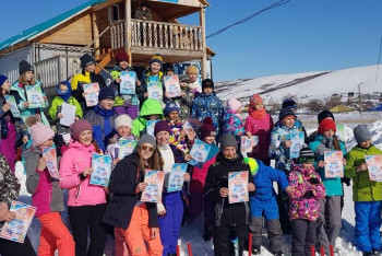 Фотография к новости: Сгоревшую детскую базу по зимним видам спорта пытаются возродить в ВКО