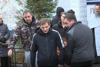 Фотография к новости: Погибших шахтёров похоронили в Шахтинске