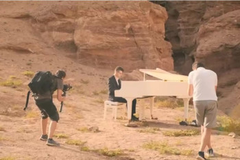 Фотография к новости: Чарын, Италия, рояль: музыка их связала