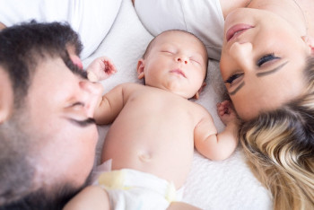 Фотография к новости: Более 2,4 тысячи детей родились с помощью ЭКО за год в Казахстане