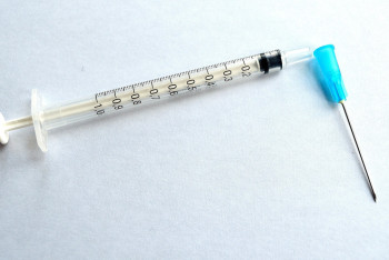 Фотография к новости: Минздрав РК: Родители должны получать данные о вакцинах, которыми прививают их детей