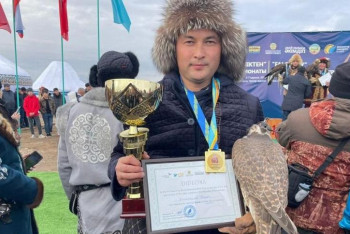 Фотография к новости: Карагандинский беркутчи стал чемпионом мира