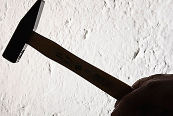 Фотография к новости: Осуждённый забил сокамерника молотком в СКО