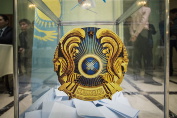 Фотография к новости: Более 70% респондентов готовы пойти на досрочные президентские выборы - соцопрос