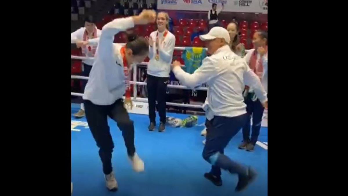 скриншот с видео