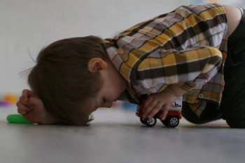 Фотография к новости: Почти вдвое выросло число детей с аутизом в Казахстане за последние пять лет