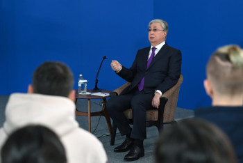 Токаев: Будущее нашей страны – в руках молодёжи