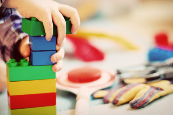 Фотография к новости: Сотрудников детсада Аксу наказали за молчание