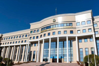 Фотография к новости: МИД РК прокомментировал скандальное заявление российского секс-инструктора о казашках