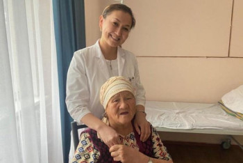 Фотография к новости: Врачам удалось вернуть зрение слепой пенсионерке в Алматы