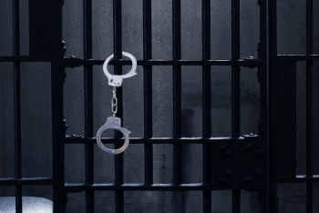 Фотография к новости: Куда могут обратиться за помощью освободившиеся из мест лишения свободы в Алматы