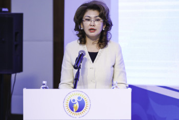 Фотография к новости: Бизнес должен активнее участвовать в воспитании подрастающего поколения – Аида Балаева