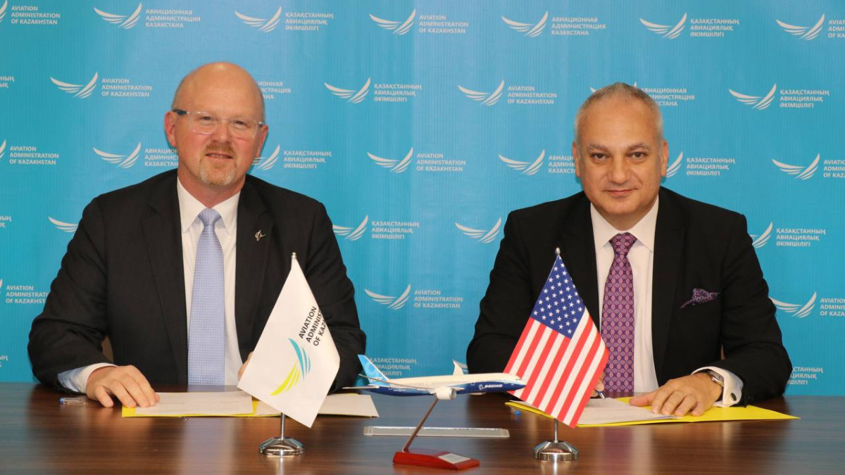 Авиационная администрация Казахстана и Boeing подписали меморандум о сотрудничестве