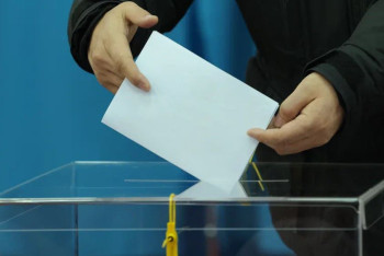 Фотография к новости: Важен голос каждого: как голосуют министры