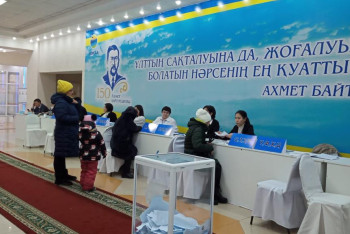 Фотография к новости: Избирателей встречали как дорогих гостей — наблюдатель