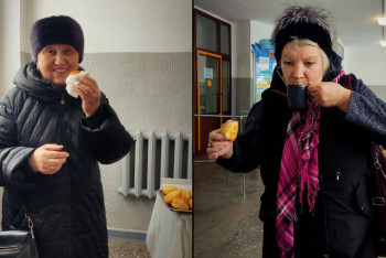 Фотография к новости: Тонну баурсаков раздали пришедшим на избирательные участки жителям Усть-Каменогорска