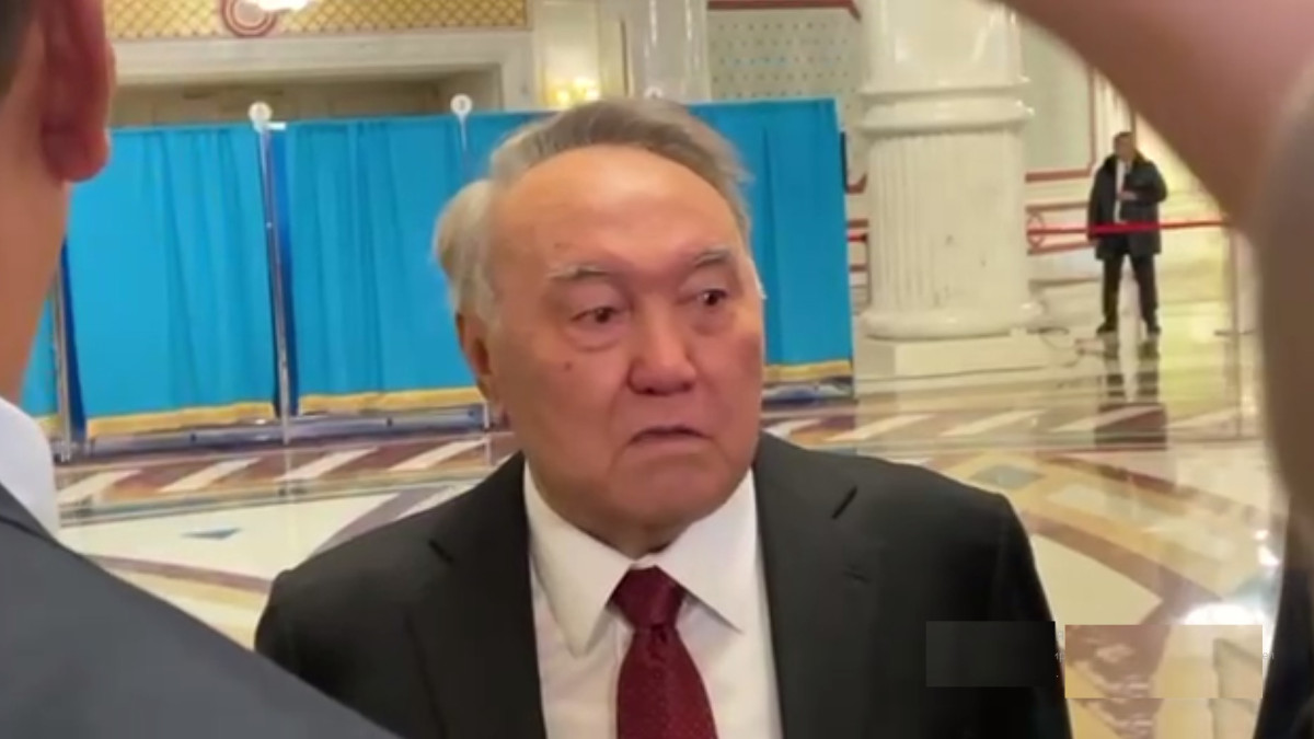 "Кому я передал власть?" - Нурсултан Назарбаев прокомментировал выборы президента