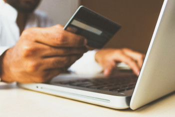 Фотография к новости: Четыре из пяти транзакций в Казахстане проводятся безналичным способом  - АФК